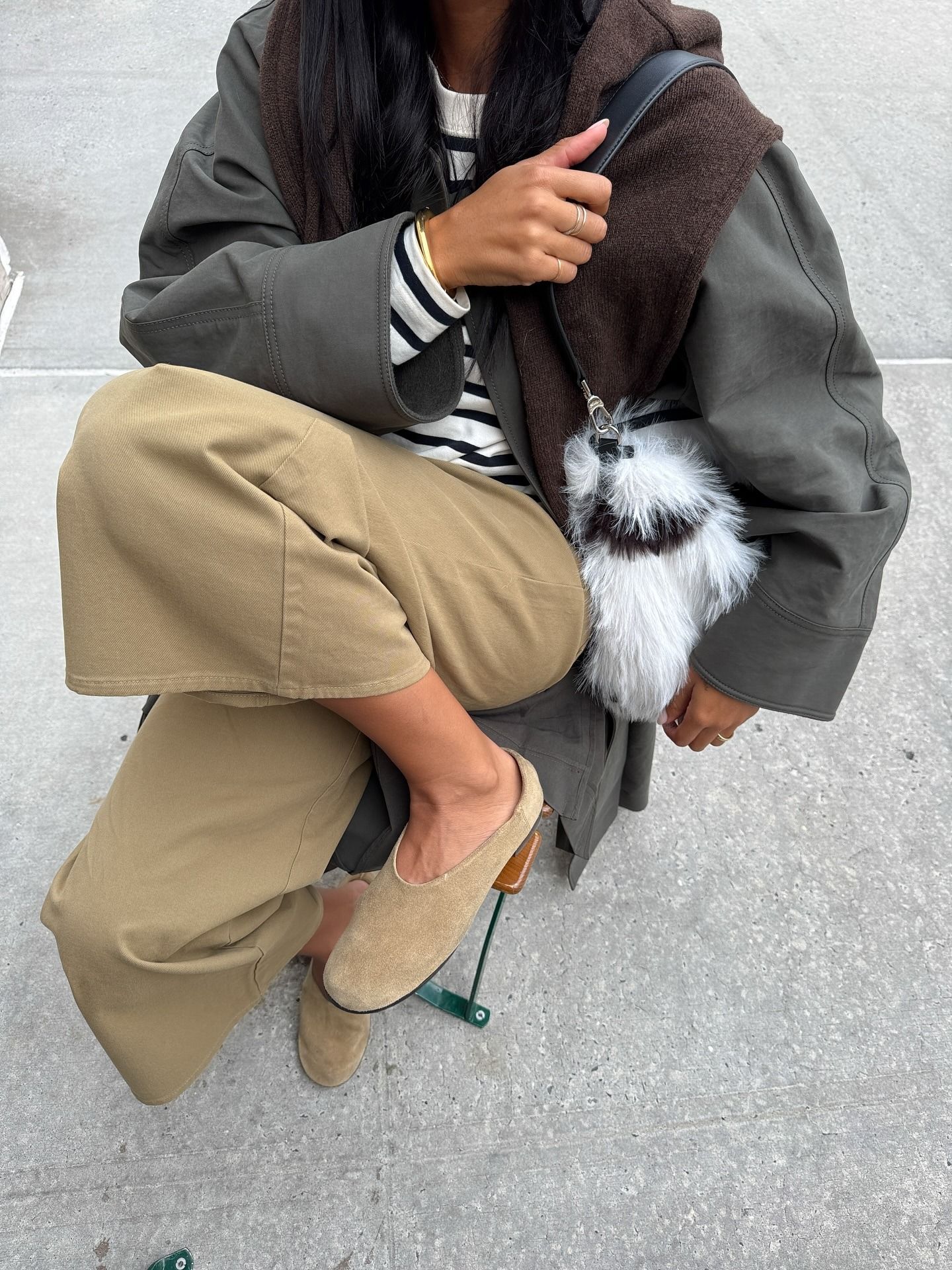 Influencers wearing minimalist ballet flats