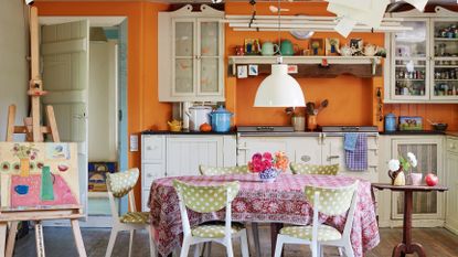 New country decorating ideas: orange country kitchen 