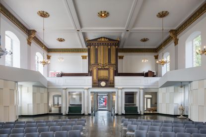 minimalist church in london