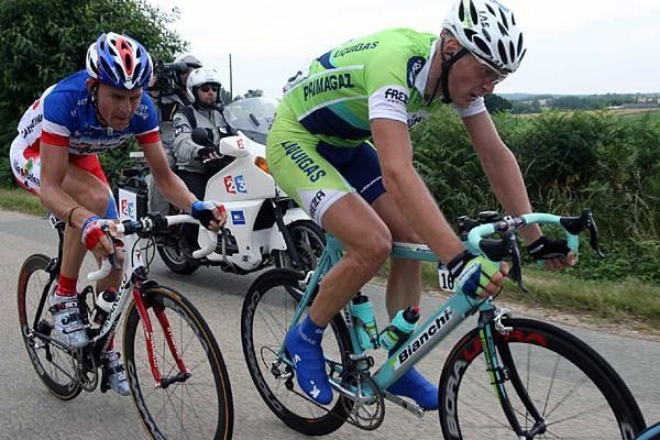 Magnus Backstedt (Liquigas) suffers in the break