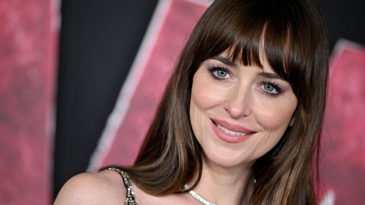 Dakota Johnson's 'ugly' kitchen cabinet color will be the biggest trend of 2024 – and it makes her small room look larger