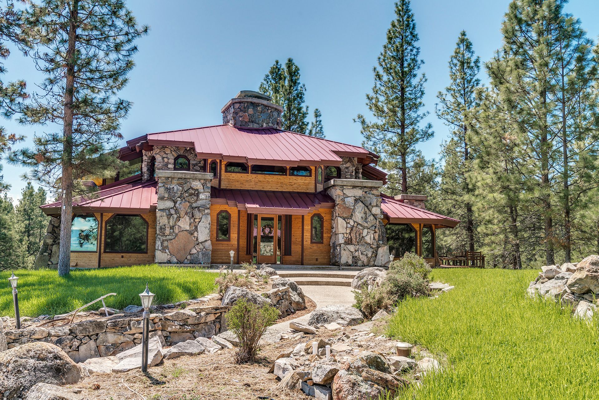 6 beautiful homes in the mountains | The Week, image size:1920x1281