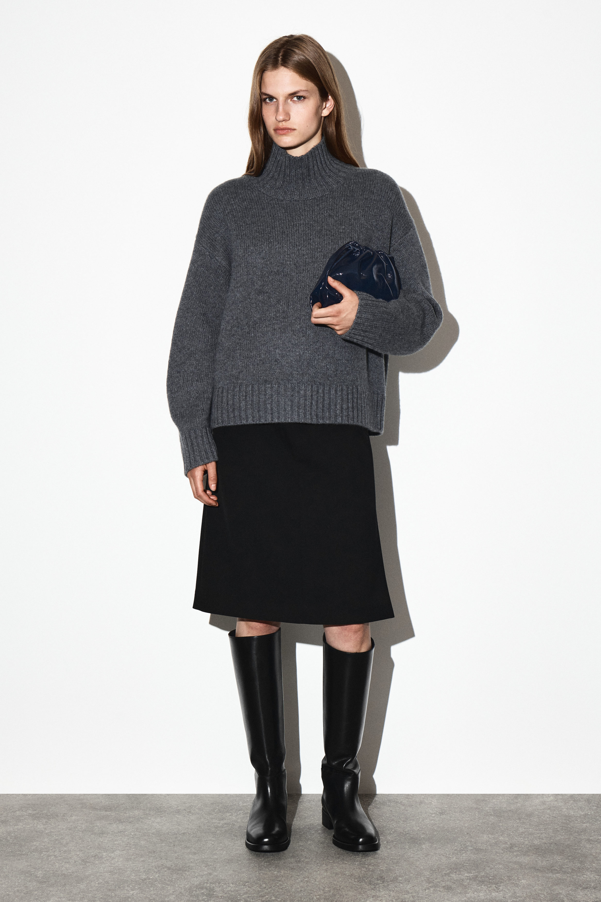 Mini Cavatelli Clutch Bag - Leather
