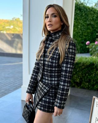 Jennifer Lopez Winter Fashion Trends