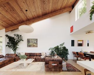 living space in white and timber american house called hosono house