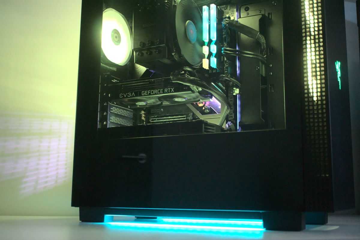 Razer Tomahawk