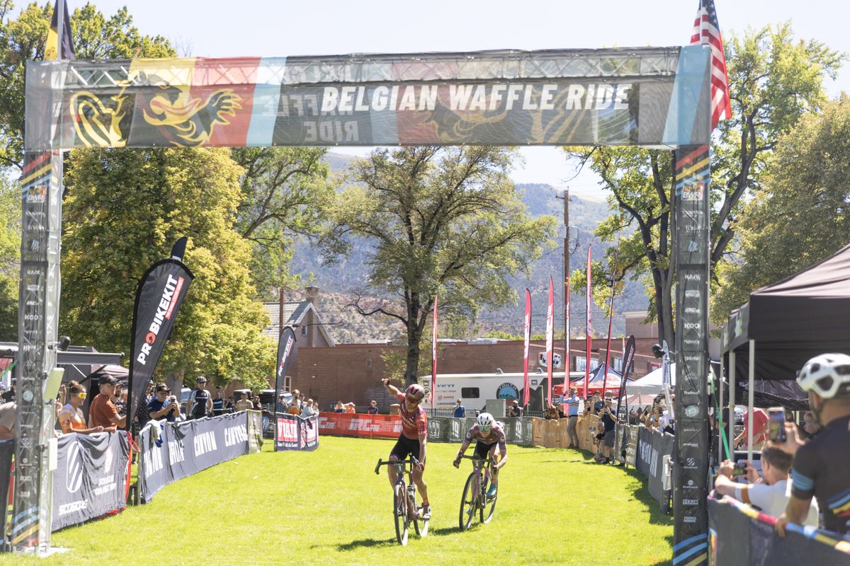 Peter Stetina sprints to victory ahead of Griffin Easter at 2022 BWR Utah