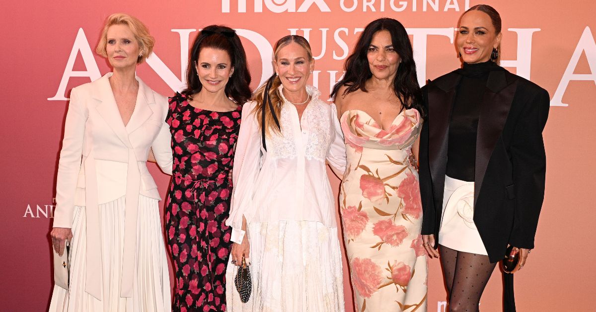 Kristin Davis Wore a Surprisingly Affordable Dress for the ‘And Just Like That’ Premiere—and it’s Still in Stock Kristin Davis Wore a Surprisingly Affordable Dress for the ‘And Just Like That’ Premiere—and it’s Still in Stock