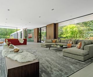 Take a look inside one of the largest homes built on Grand Designs ...