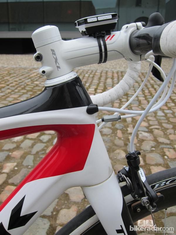 Trek use the same 1-1/8 to 1-1/2in tapered steerer format as on the Madone