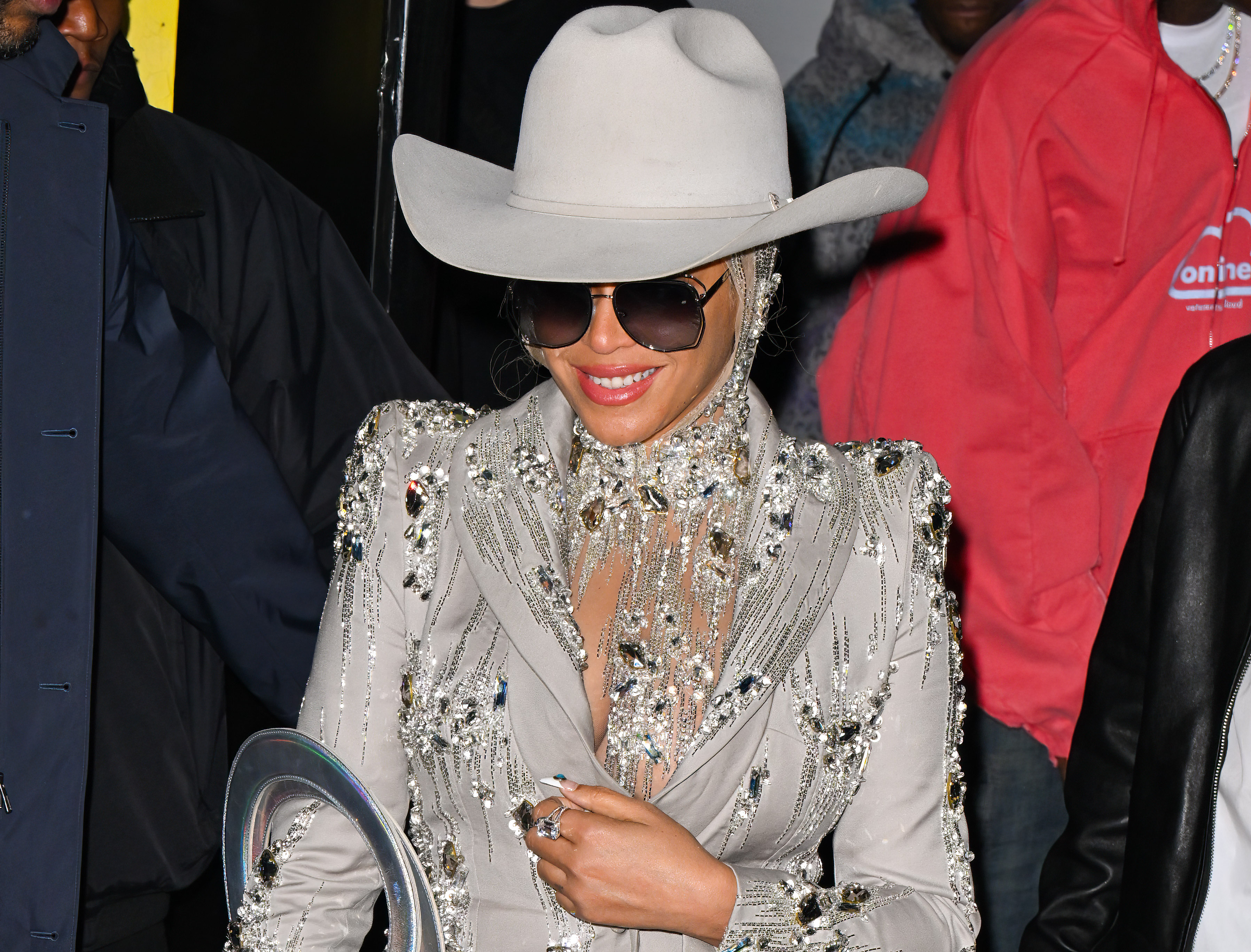 hat - beyonce