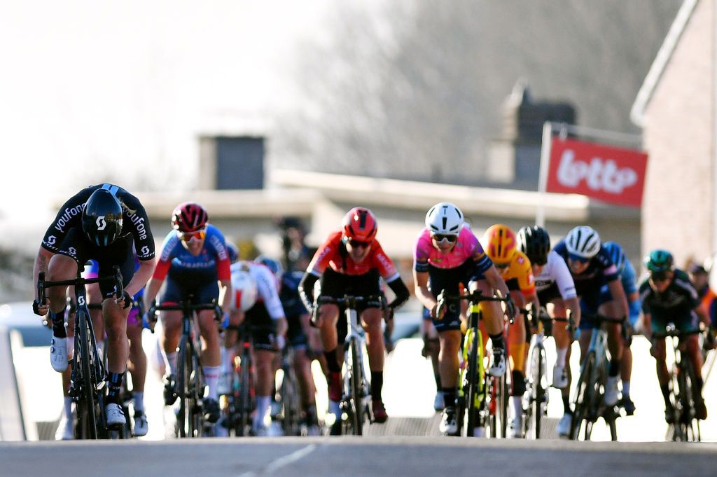 OETINGEN BELGIUM MARCH 09 Lorena Wiebes of Netherlands and Team DSM sprints to win during the 2nd GP Oetingen 2022 Womens Elite a 130km one day race from Oetingen to Oetingen gpoetingen on March 09 2022 in Oetingen Belgium Photo by Luc ClaessenGetty Images
