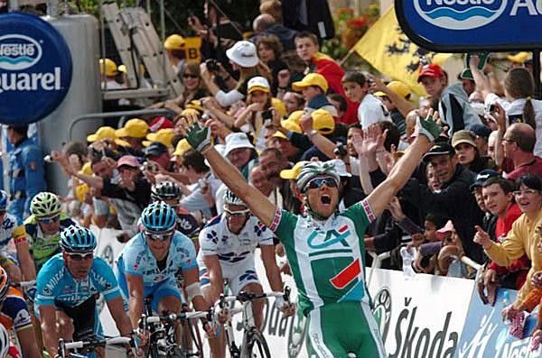 All cheer for Hushovd hail the mighty Norwegian!