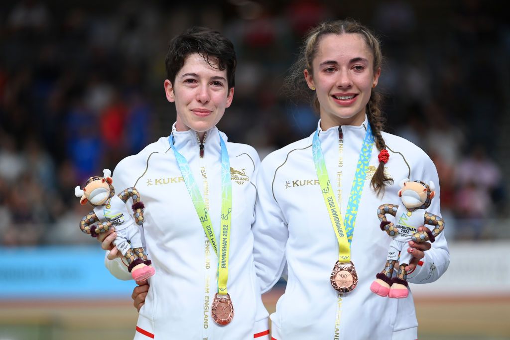 LONDON ENGLAND JULY 29 Sophie Unwin and Georgia Holt of Team England pose for a photo after finishing third in the Womens Tandem B Finals on day one of the Birmingham 2022 Commonwealth Games at Lee Valley Velopark Velodrome on July 29 2022 on the London England Photo by Justin SetterfieldGetty Images