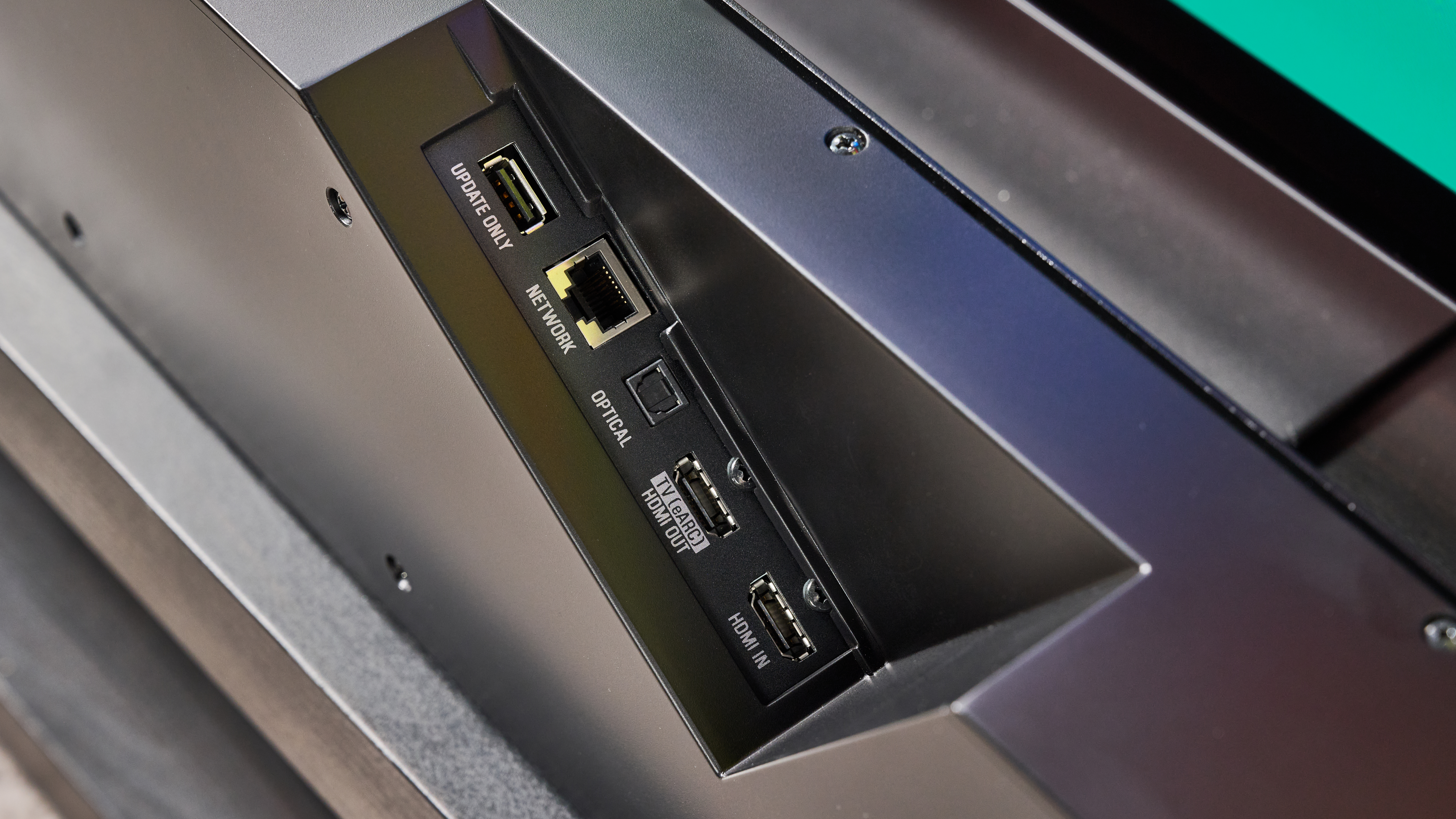 Yamaha True X Surround 90A ports