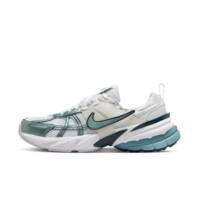 Nike V2k Run Women's Shoes With Reflective Accents - White/smokey Blue/armory Navy/cannon - Size 5