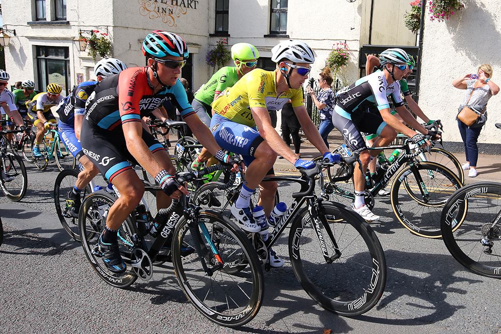 Julian Vermote in the bunch during stage 5.