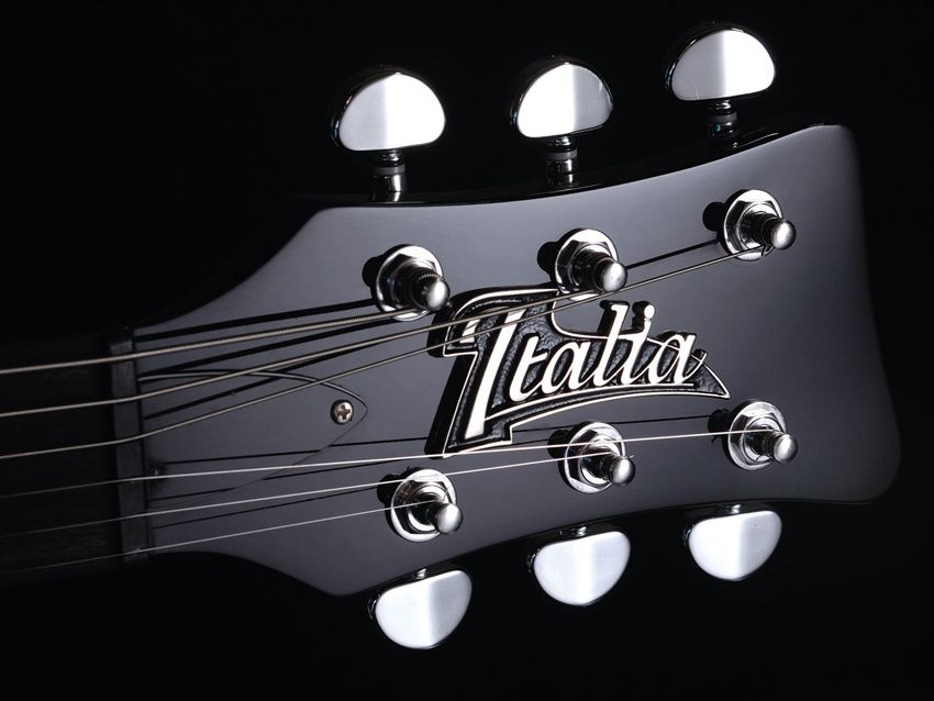 The Mondial's electric sound is excellent.