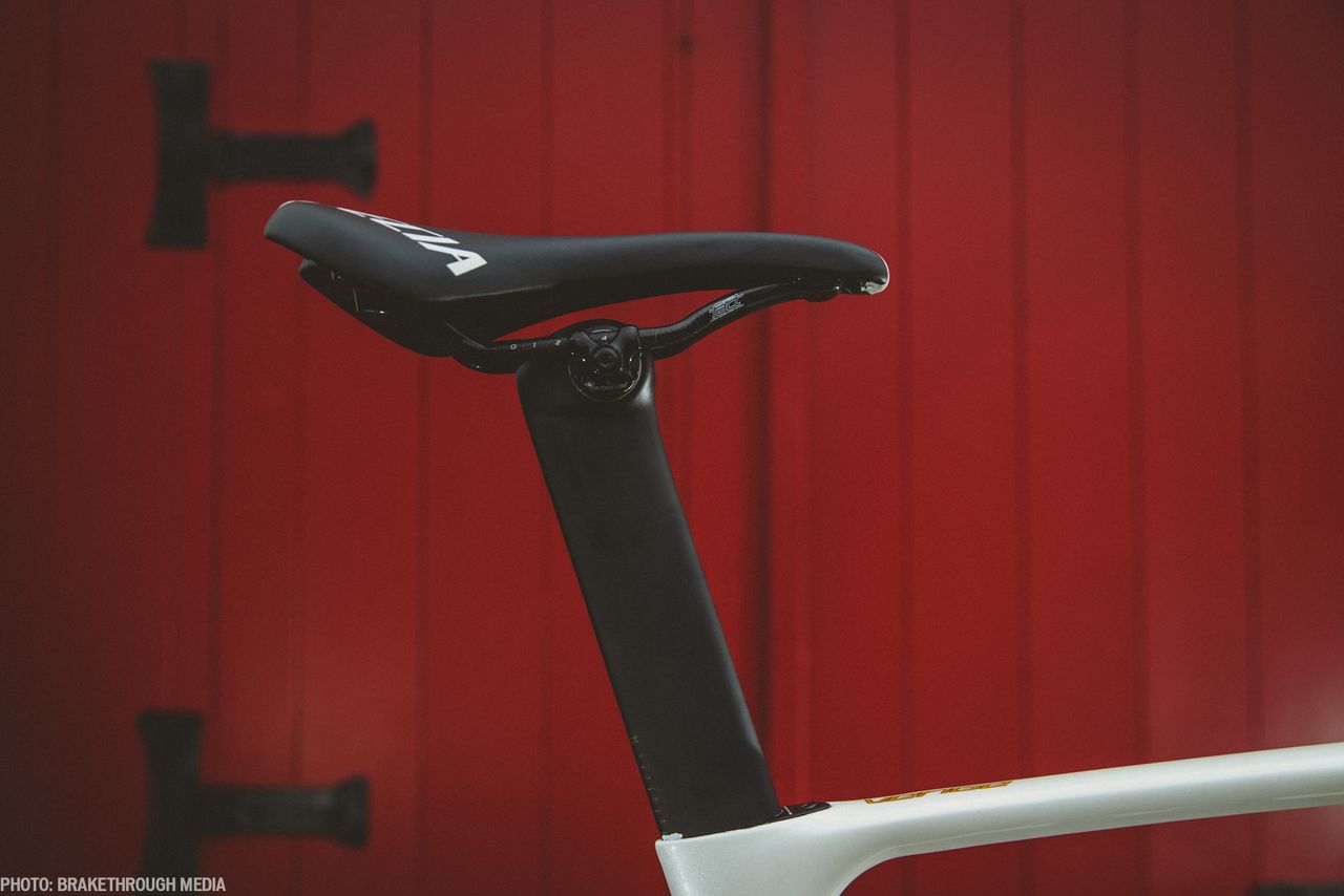 Aerodynamics and stiffness come together in Boonen's saddle