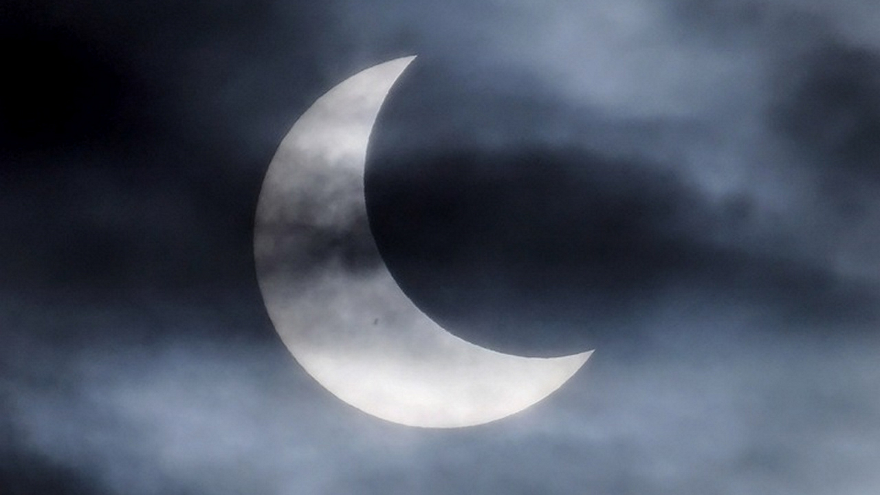 Solar eclipse