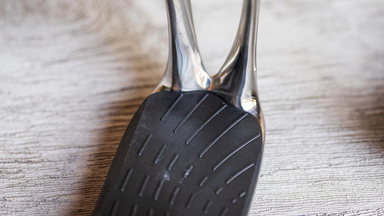 Ophena S magnetic safety stirrups review