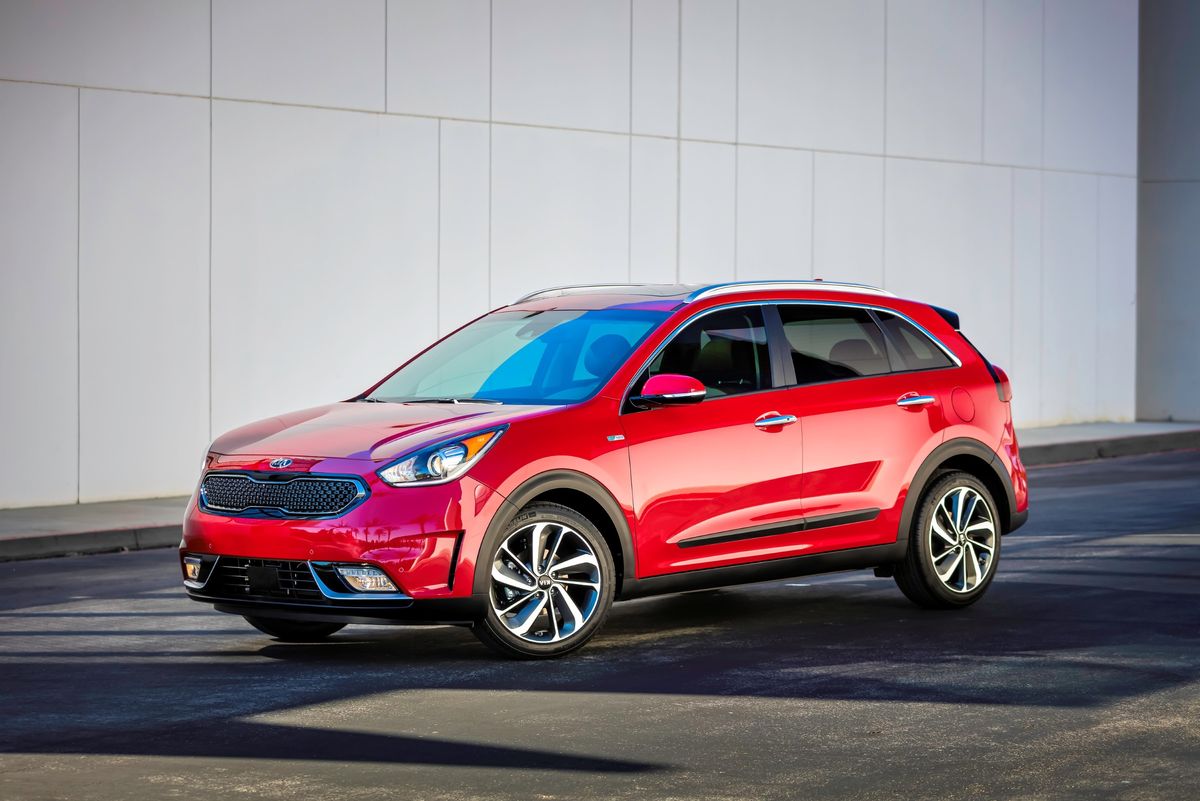 Kia's Niro crossover looks like any other, but gets 50 mpg TechRadar