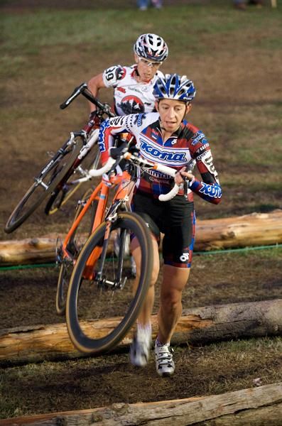 Helen Wyman (Kona) on her way to winning the NACT opener.