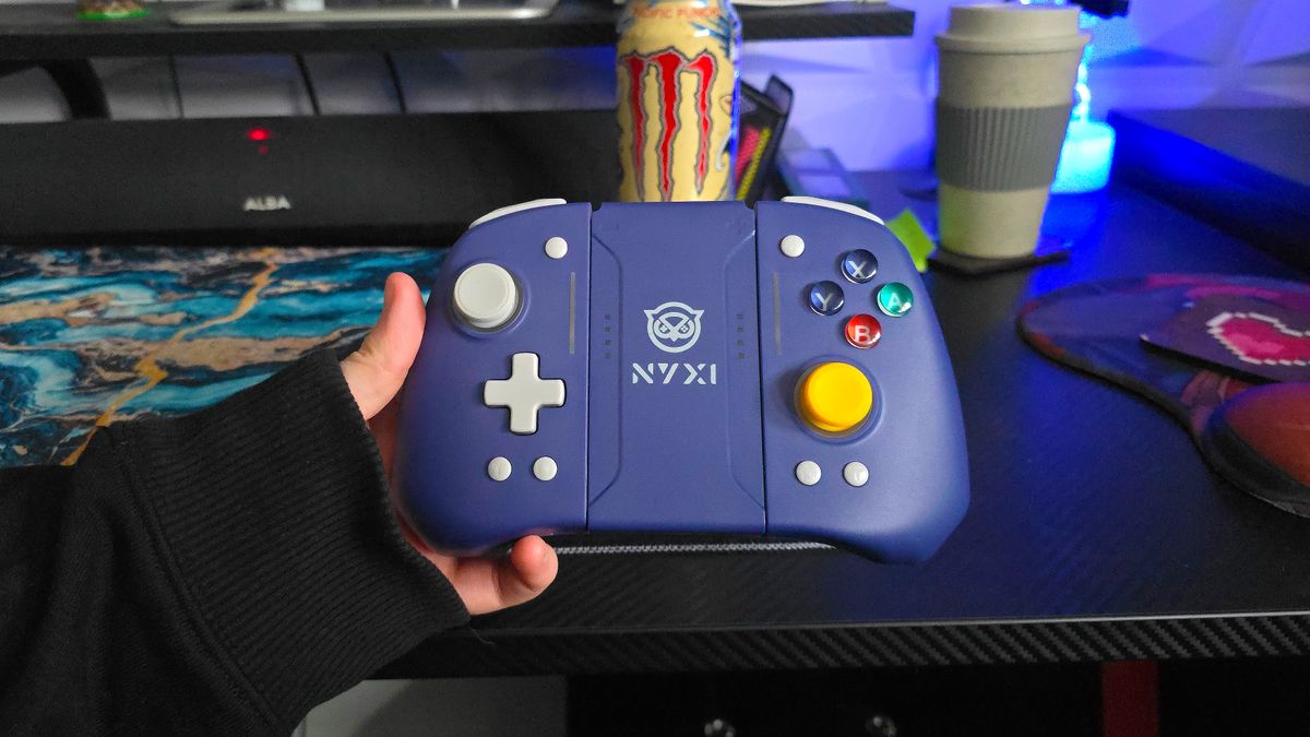 NYXI Hyperion Pro Review: This Retro-style Joypad Is The Answer To ...