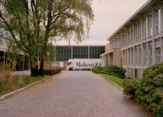 Molteni Pavilion by Vincent Van Duysen in Giussano