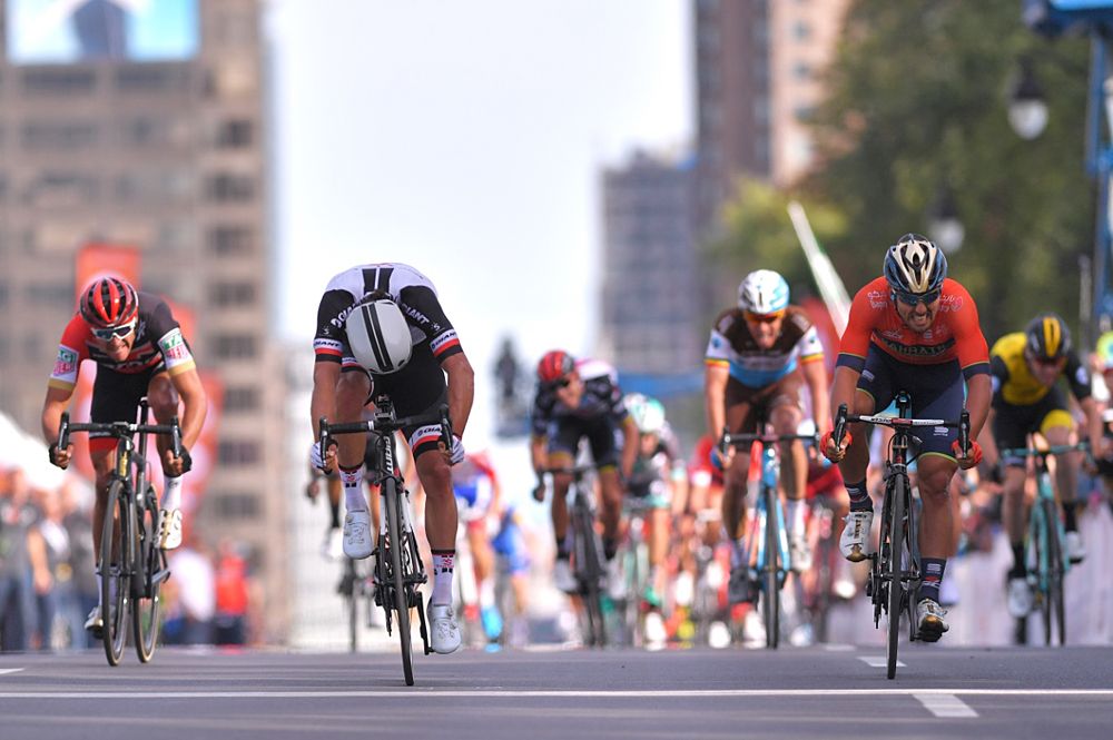 Michael Matthews (Sunweb) and Sonny Colbrelli (Bahrain-Merida) sprinting for the finish line in Montreal