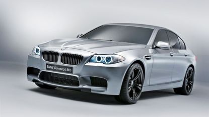 September: BMW M5
