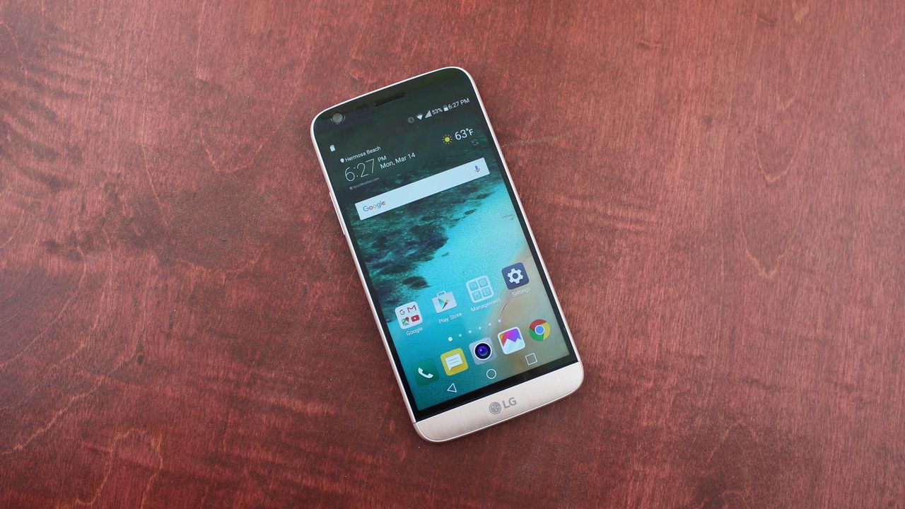 The LG G5 on a table