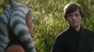 Luke Skywalker talking to Ashoka in The Book of Boba Fett
