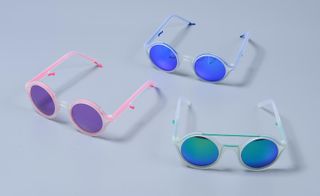Colourful ’Elastic Hinge’ glasses