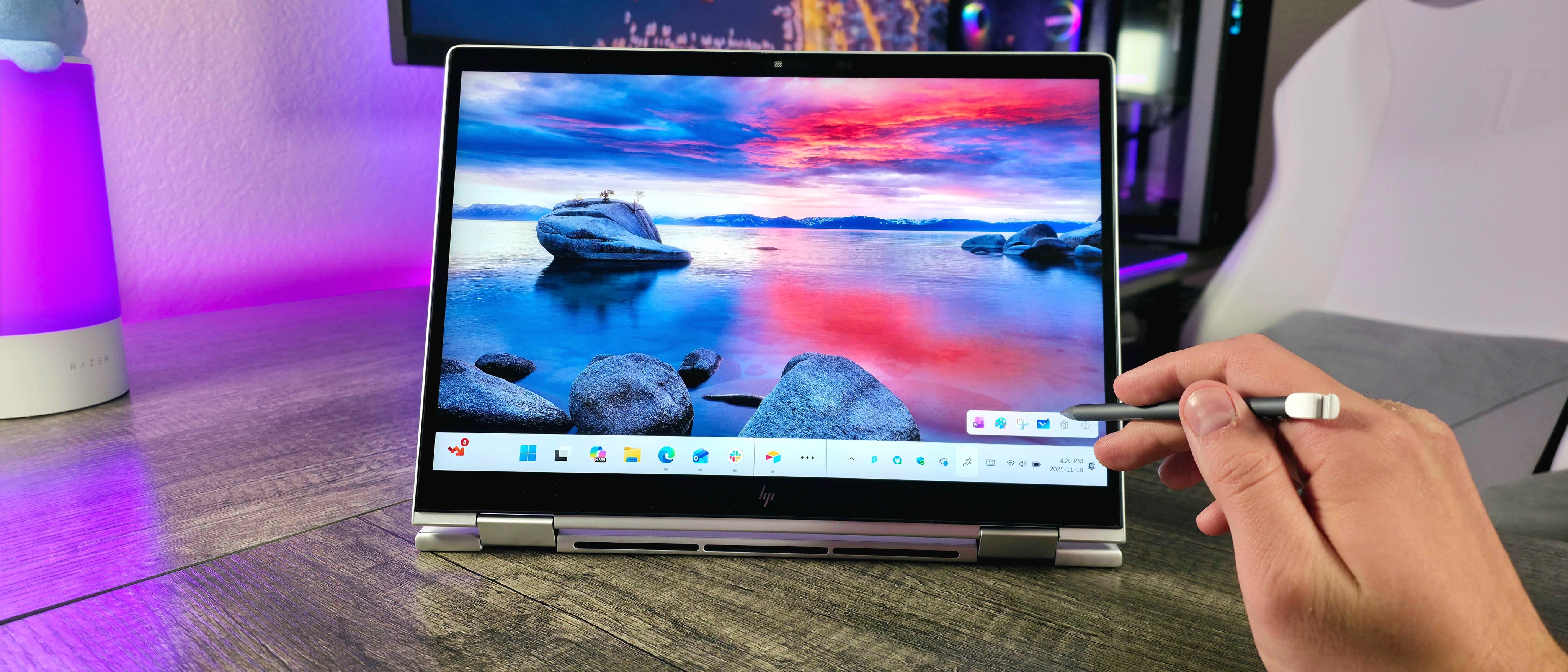 Image of the HP EliteBook 8 Flip 13 (G1i) laptop.