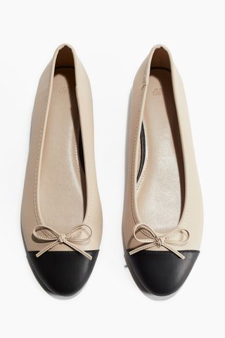 beige ballet flats with bow