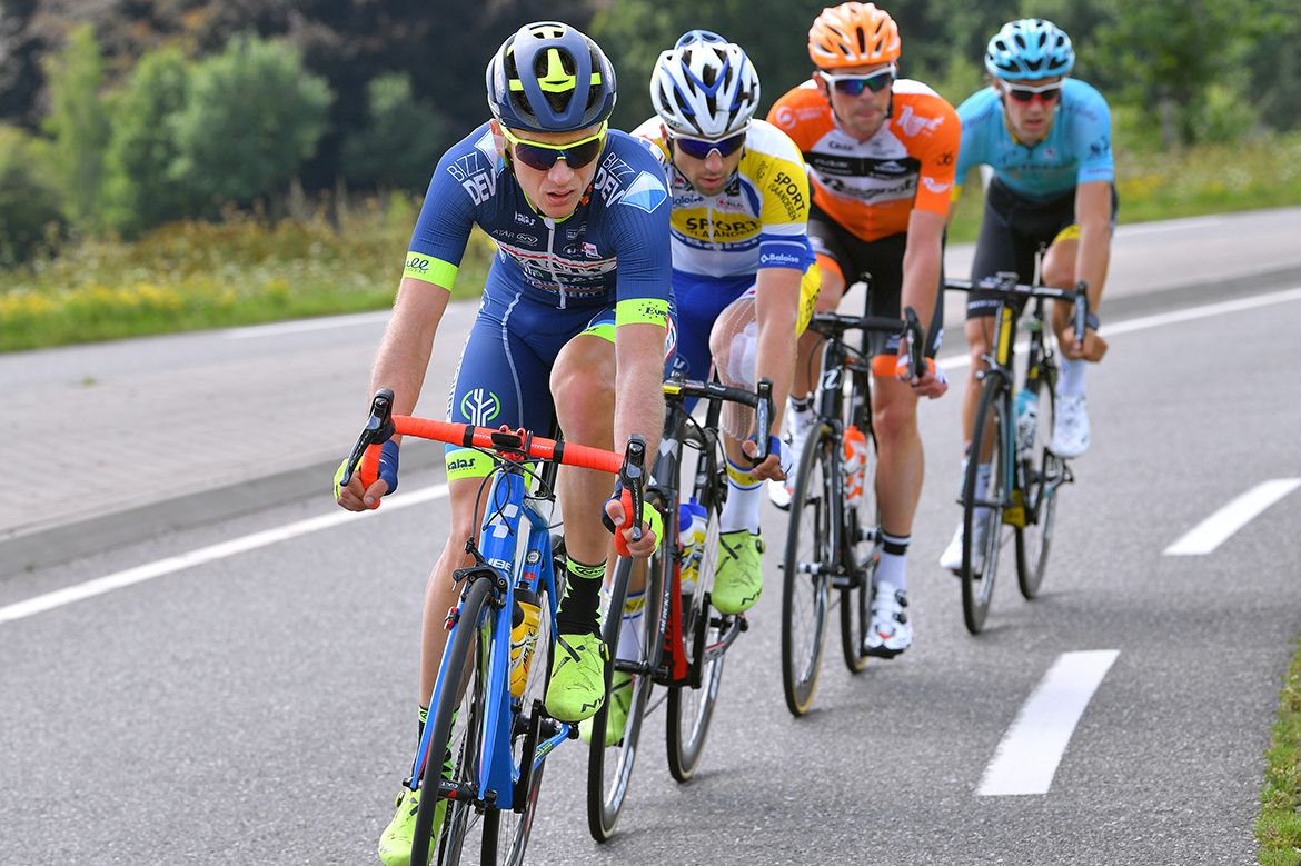 Mark McNally (Wanty-Groupe Gobert) in the breakaway