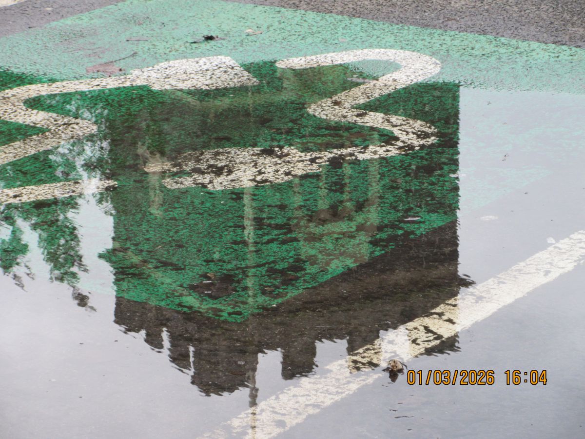 A photo taken on a Canon PowerShot Elph 360 HS A / IXUS 285 HS A compact camera