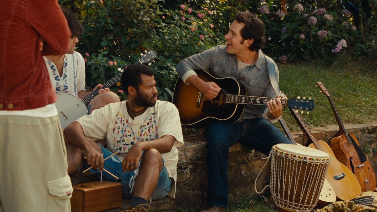 Paul Rudd and Jordan Peele in Wanderlust