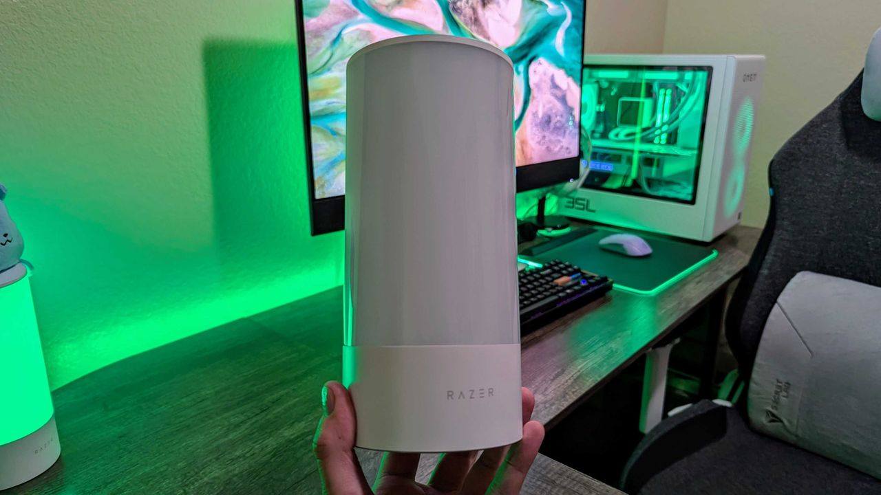Image of RESPAWN by Razer.