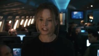 Jodie Foster arguing with flight attendants in Flightplan