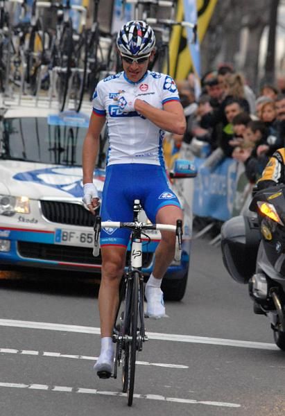 J&eacute;r&eacute;my Roy (FDJ) soloed to victory in the Grand Prix d'Ouverture La Marseillaise.