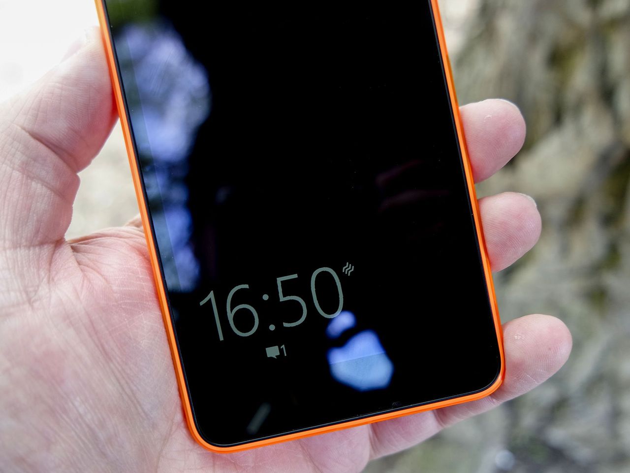 Lumia 640