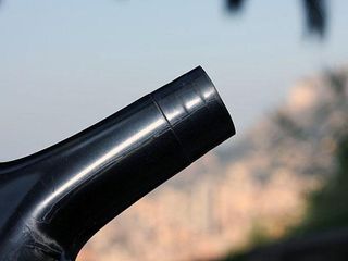 Trek says its new StepJoint design saves weight and also produces a more predictable ride quality by maintaining tube wall thickness throughout the entire joint with no excess material.