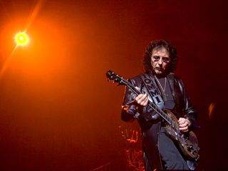 Tony iommi diagnosed with cancer