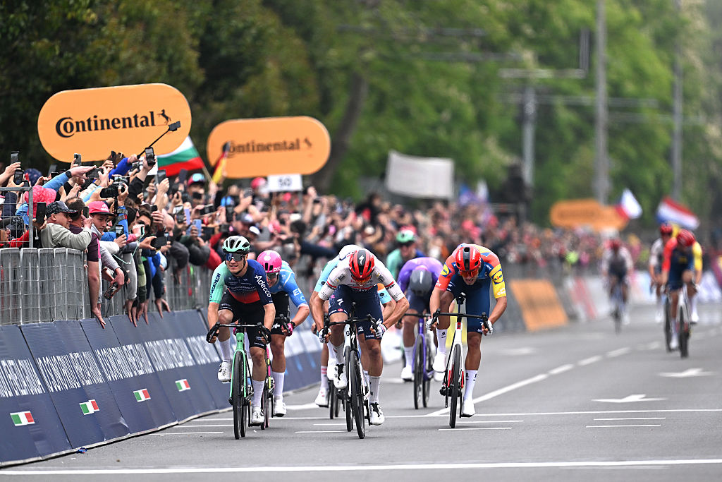 A small group of riders sprinting for the win on stage 1 of the 2026 Giro d'Italia