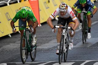 Andre Greipel (Lotto Soudal) tops Peter Sagan (Tinkoff) on the final Tour de France stage