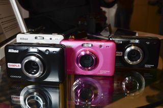 Hands on: nikon coolpix s30 review