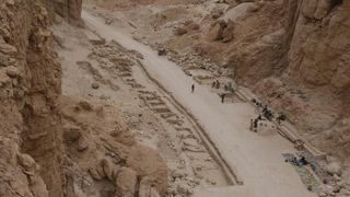 Several new discoveries were made in the Valley of the Kings in excavations that took place in both the eastern and western valleys.