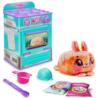 Cookeez Makery Baked Treatz Oven - what's included